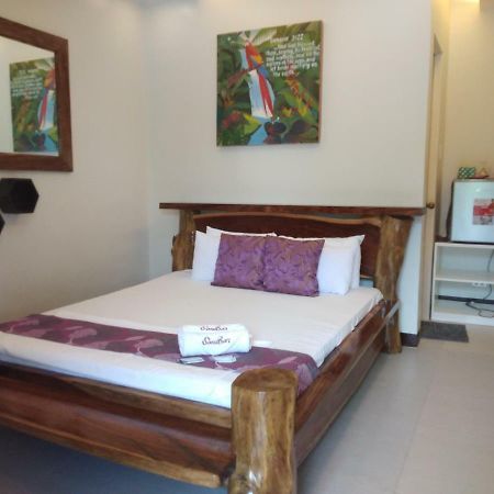 Sand Bar Beach Resort Nasugbu Exterior photo